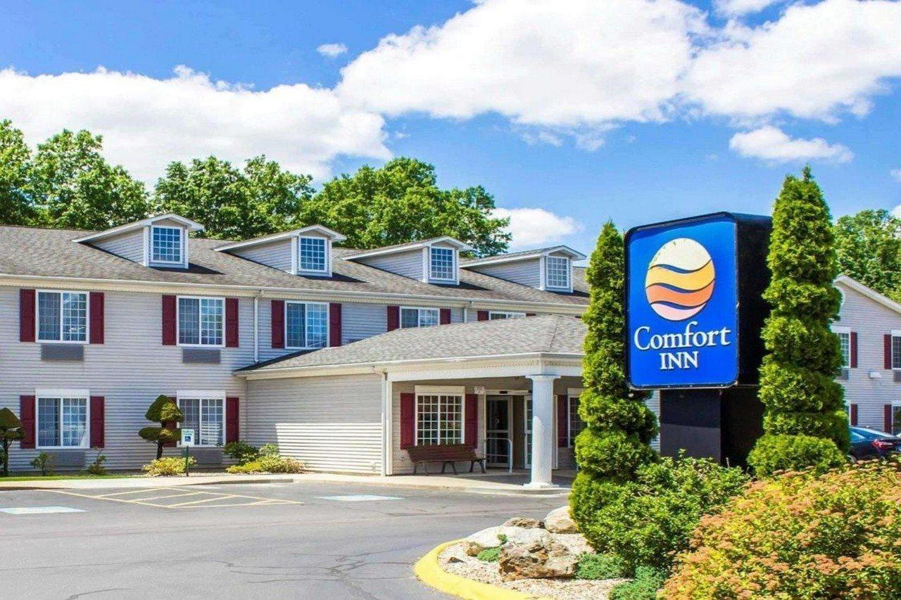 Comfort Inn Guilford Near I-95 Ngoại thất bức ảnh