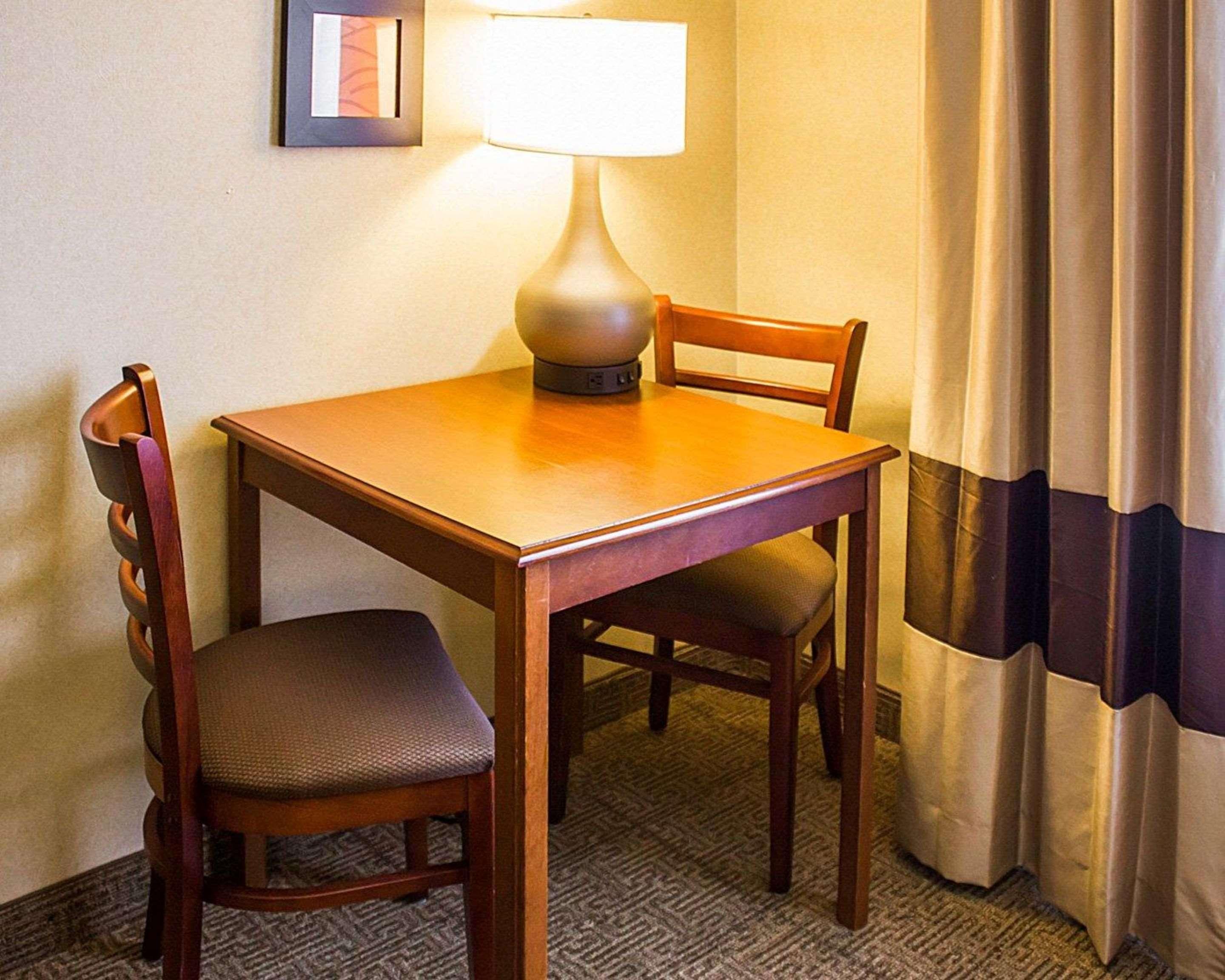 Comfort Inn Guilford Near I-95 Ngoại thất bức ảnh