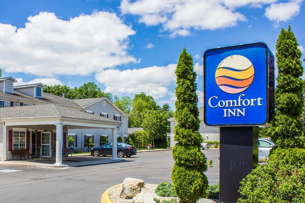 Comfort Inn Guilford Near I-95 Ngoại thất bức ảnh