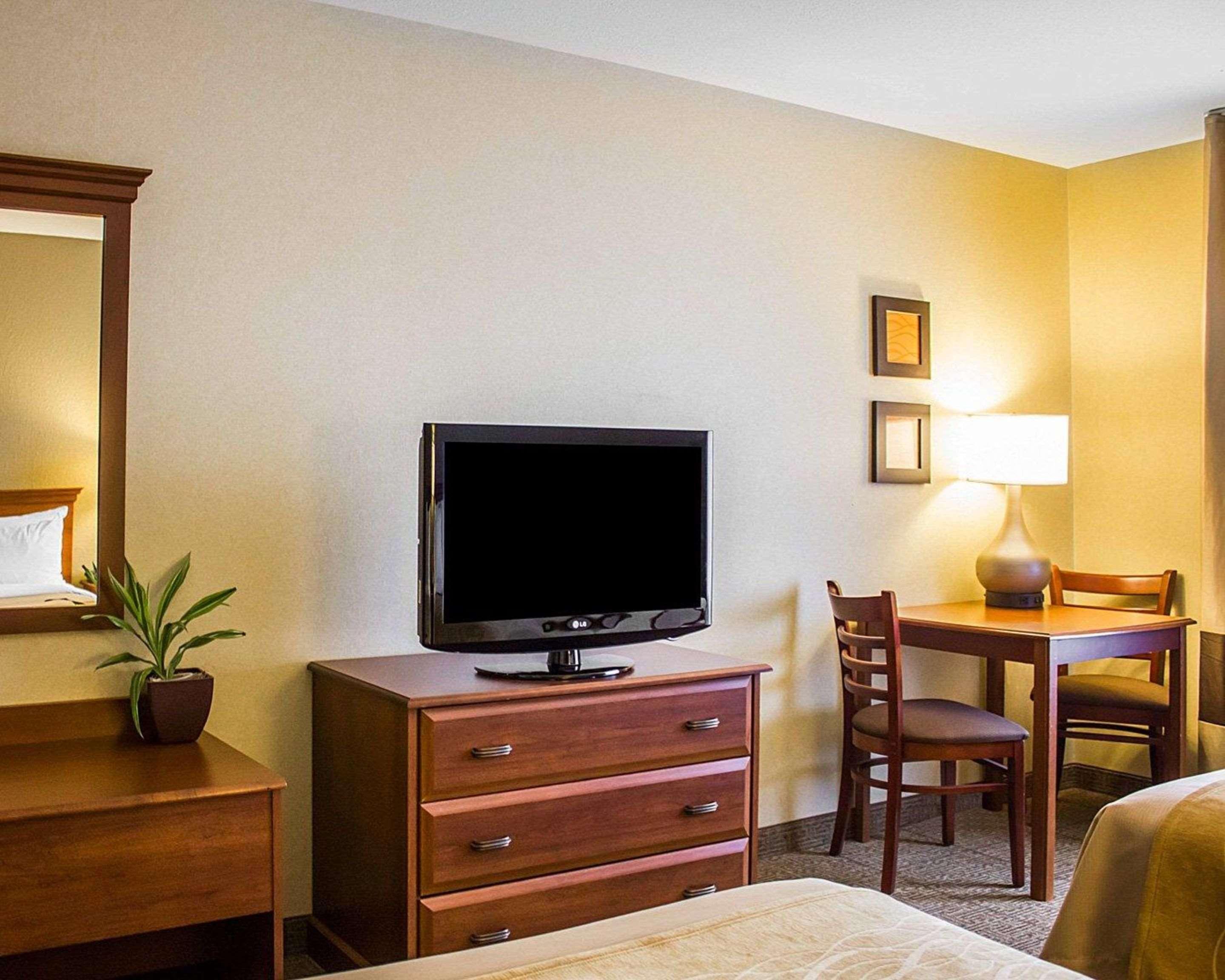 Comfort Inn Guilford Near I-95 Ngoại thất bức ảnh
