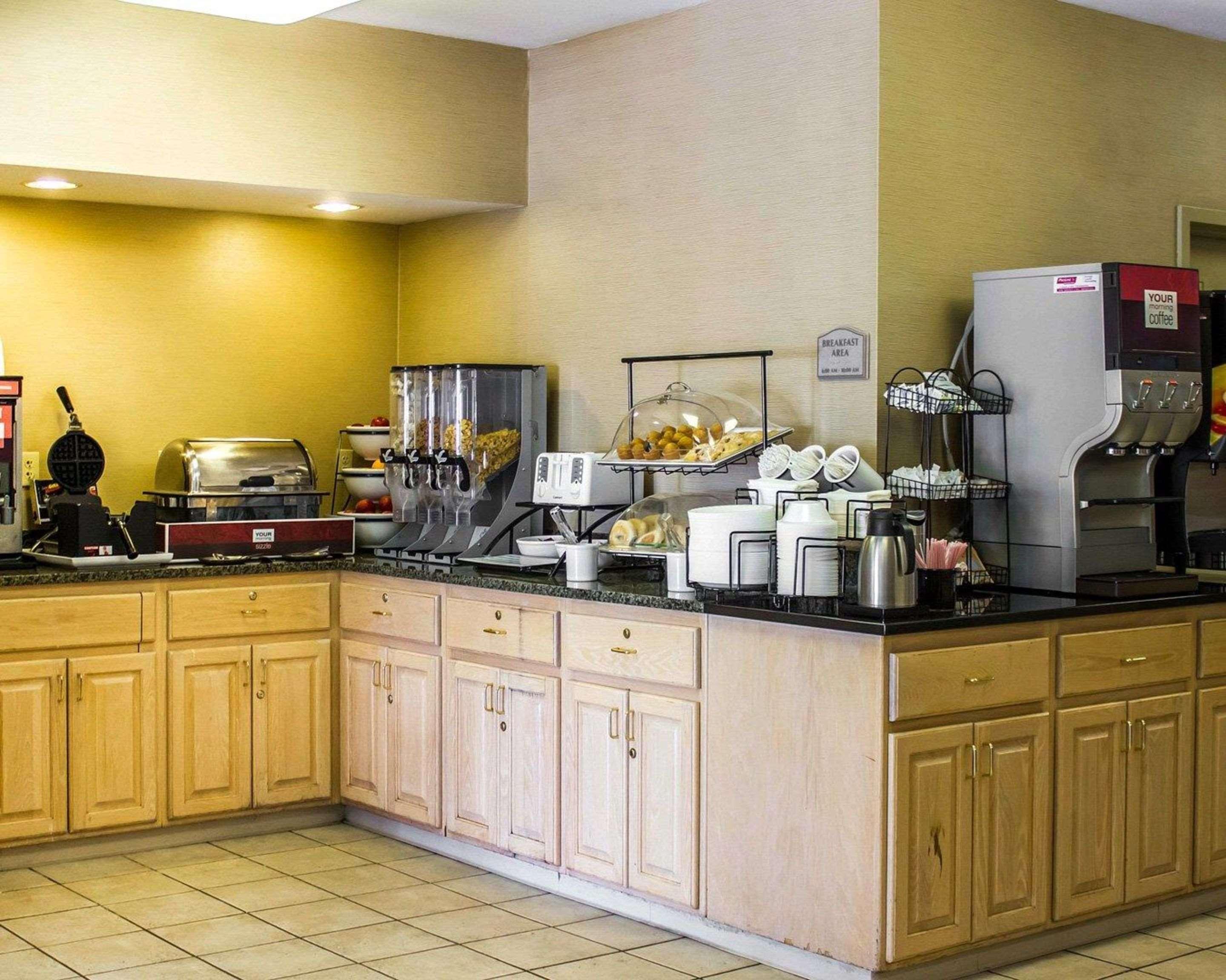 Comfort Inn Guilford Near I-95 Ngoại thất bức ảnh