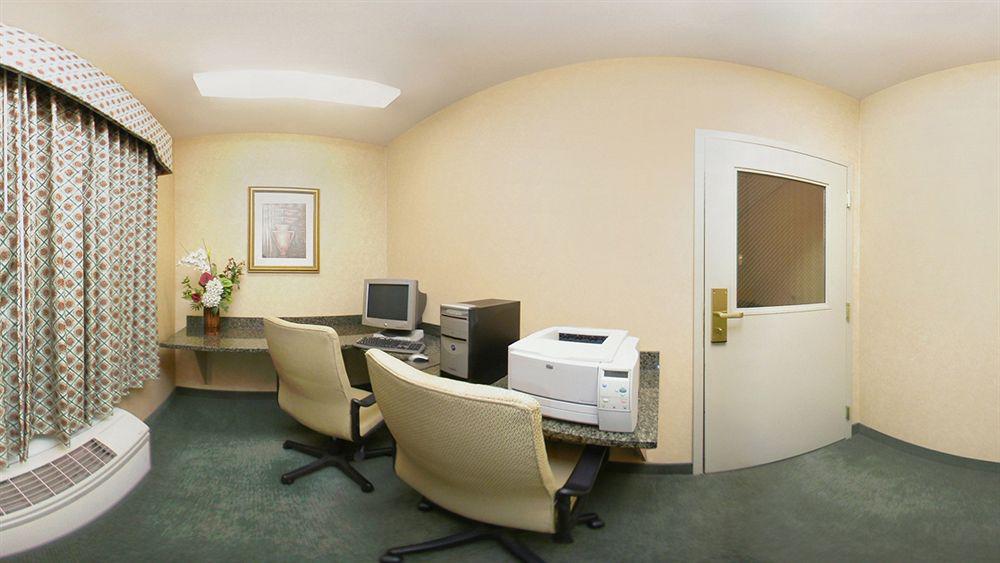 Comfort Inn Guilford Near I-95 Ngoại thất bức ảnh
